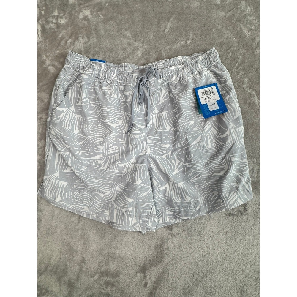 Columbia Women's Super Clearwater Shores Water Shorts‎ Size L Grey Leaf Print